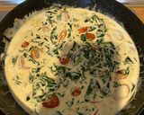 Foto del paso 3 de la receta: Pasta con tomate y espinacas