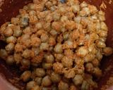 A picture of step 8 of Amritsari Pindi Chole.