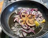 A picture of step 7 of Chinese Noodles with Porcini Mushrooms and Carrot.