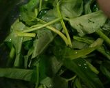 Foto langkah ke 2 dari resep Pecak Kangkung Sambal Terasi.