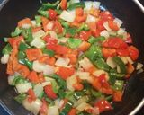 Foto del paso 1 de la receta: El pisto con huevo de pin y pon