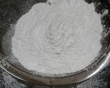 Foto langkah ke 4 dari resep Kue Sagu Keju.