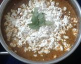 A picture of step 3 of Matar paneer.