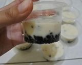 Foto langkah ke 2 dari resep Oreo Dessert Cup.