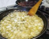 Foto del paso 4 de la receta: Higaditos encebollados con frangelico