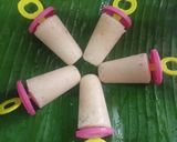 இளநீர் குல்பி (tender coconut gulfi recipe in tamil) ரெசிபி ஸ்டேப் 4 புகைப்படம்