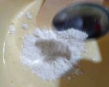 Foto langkah ke 3 dari resep Super Soft Cupcake.