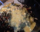 Foto del paso 2 de la receta: Mi pascualina Súper deliciosa de Acelga, jamón y pollo!! 😜