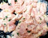 A picture of step 3 of Pol Fritto Marinato.
