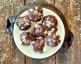 Foto del passaggio 5 della ricetta Bon bon yogurt, cocco e cioccolato fondente