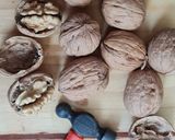 Foto del paso 1 de la receta: Nueces caramelizadas 🍯Nueces acarameladas con miel 🍯