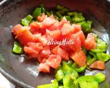 A picture of step 2 of Tomato Bharta.