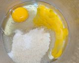 Foto langkah ke 1 dari resep Bolu Kukus Labu Kuning Tanpa Mixer 🎃.