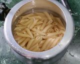 A picture of step 1 of White Sauce Broccoli Pasta.
