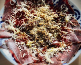 Foto del paso 1 de la receta: Cecina de León con queso curado y trufa negra