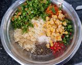 A picture of step 1 of Paneer and vegetable pockets.