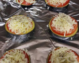 Foto del paso 5 de la receta: Mini pizzas con base de berenjena