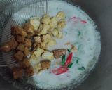 Foto langkah ke 5 dari resep Tahu Tempe Kuah santan.