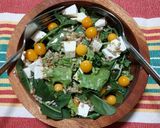 Foto del paso 2 de la receta: Ensalada verde con golden berries y queso panela