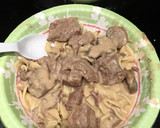 A picture of step 7 of Beef Stroganoff .