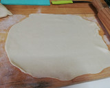Foto del paso 10 de la receta: Empanada de pimiento y chorizo terrorífica🎃