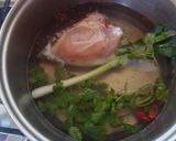 Foto del paso 1 de la receta: Hallaquitas de pollo