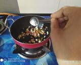 A picture of step 2 of Chocolate Halwa.