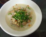 Hình bước làm 5 của món Cháo nghêu nấm rơm 🍲