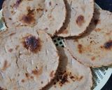કાઠિયાવાડી ભાખરી (Kathiyawadi Bhakhri Recipe In Gujarati) રેસીપી સ્ટેપ5ફોટો