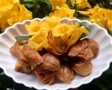 Hình bước làm 2 của món Hoành thánh đơn giản