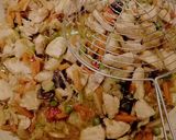 Kínai zöldséges tészta csirkemellel recept fázis 4 fotója