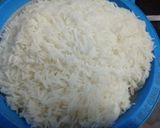 A picture of step 2 of Mix Veg Pulao.