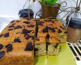 Gambar langkah 10 resipi Kek Pisang Raya.