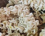 फ्राई पोटैटो नूडल्स (fry potato noodles recipe in Hindi) रेसिपी चरण 2 फोटो