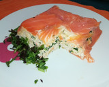 Foto del paso 12 de la receta: Pastel frío de salmón, surimi, queso de untar y nueces 🐟🍞🧀🏖️