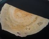 A picture of step 5 of Rava Dosa.