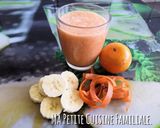Une image de l'étape 2 de Smoothie banane, orange (ou clémentine) et épluchures de carotte.