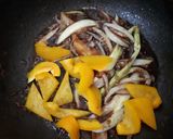 Foto langkah ke 4 dari resep Ayam Suwir Saus Tiram.