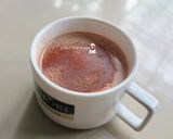 Gambar langkah 6 resipi Hot Chocolate Hazelnut Cinnamon.