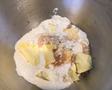 Une image de l'étape 1 de Pâte brisée au jus d abricots du jardin.