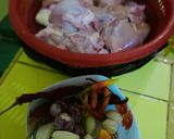 Foto langkah ke 1 dari resep Ayam kuah pedas.