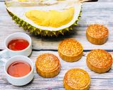 Hình bước làm 11 của món Bánh Trung Thu Nhân Đậu Xanh Sầu Riêng Trứng Muối