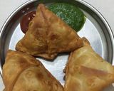સમોસા (Samosa Recipe In Gujarati) રેસીપી સ્ટેપ4ફોટો
