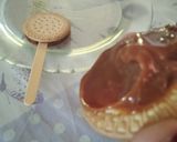 Foto del paso 1 de la receta: Paletas de galletitas María