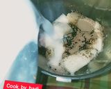 A picture of step 1 of Banana Chocolate smoothie.