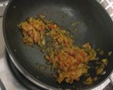 A picture of step 2 of Potato Stuffed Semolina Sandwitch.