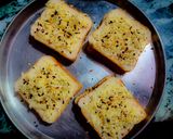 वेज मेयो चीज़ सैंडविच (veg mayo cheese sandwich recipe in Hindi) रेसिपी चरण 3 फोटो