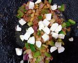 A picture of step 3 of Paneer Masala Omelette.