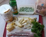 A picture of step 1 of Asparagus and pea risotto.