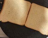 A picture of step 1 of Cheese toast.